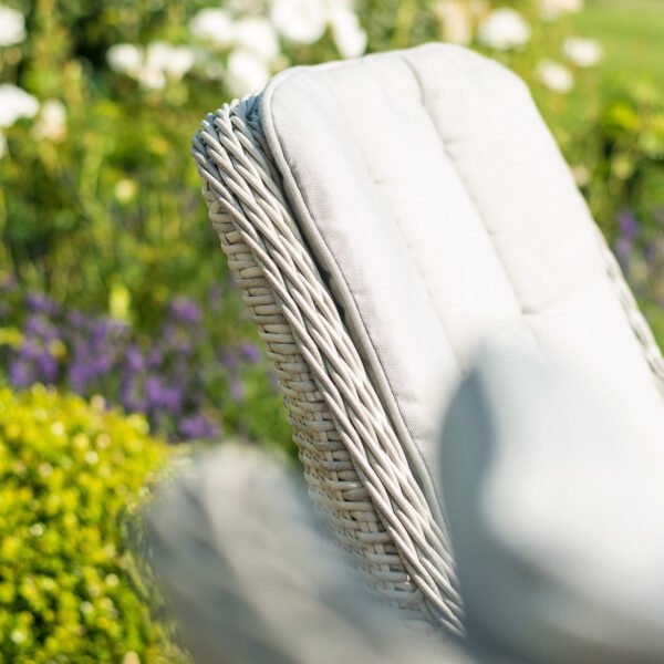 Oxford Venice 4 Seat Round Rattan Dining Set - Image 6